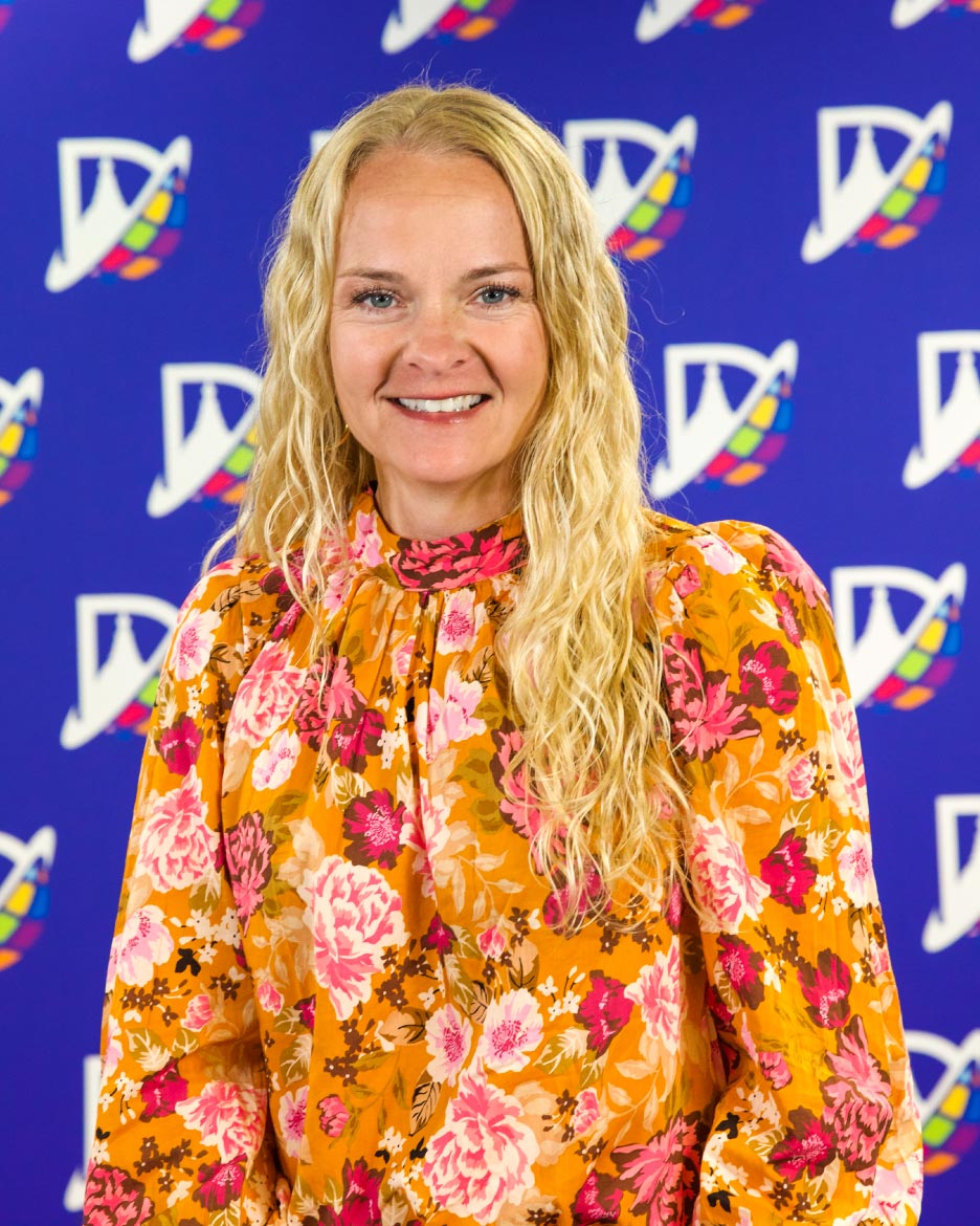 Colleen Grindle, Harpool Principal